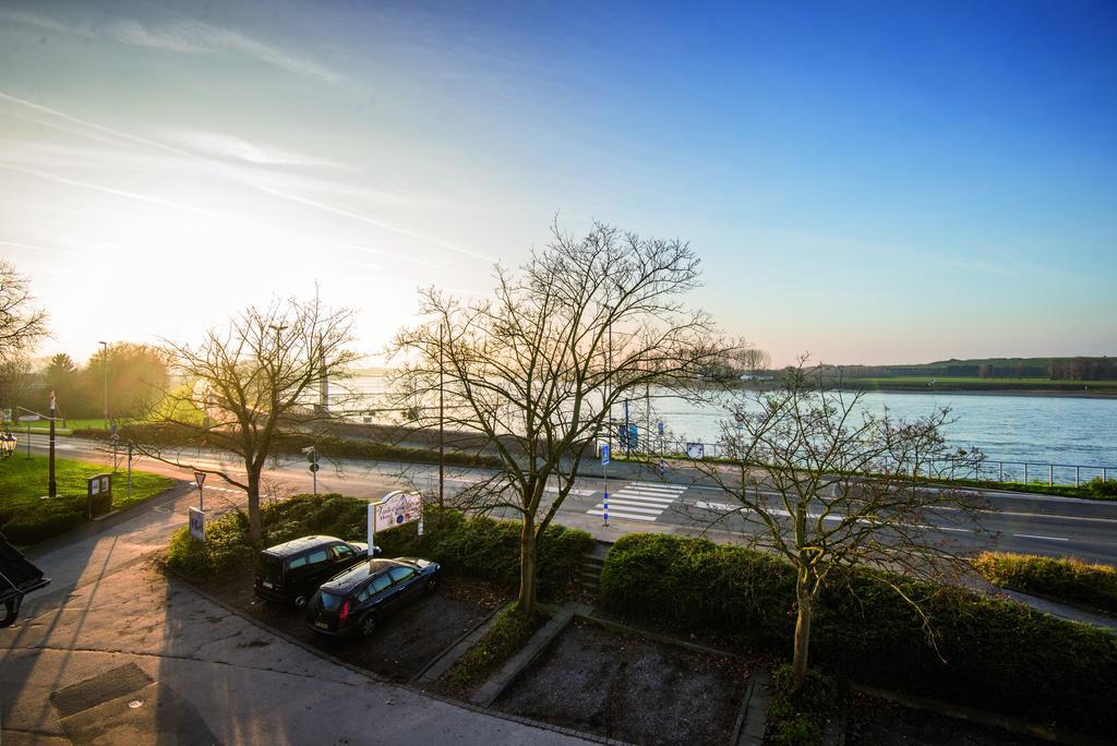 Hotel & Restaurant Zum Vater Rhein Monheim am Rhein Habitación foto